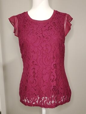 LOFT Magenta Lace Flutter Sleeve Shell